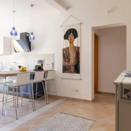 Apartment Italian Experience-my